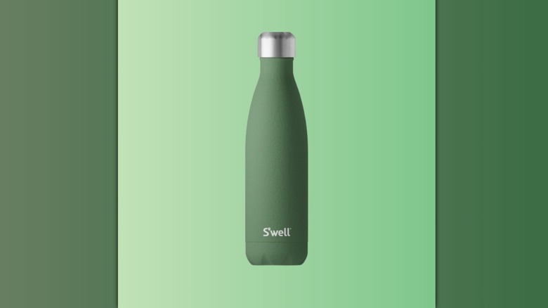 S'well green water bottle