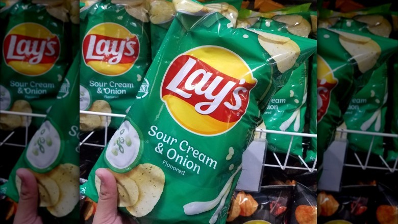 Lay's sour cream and onion