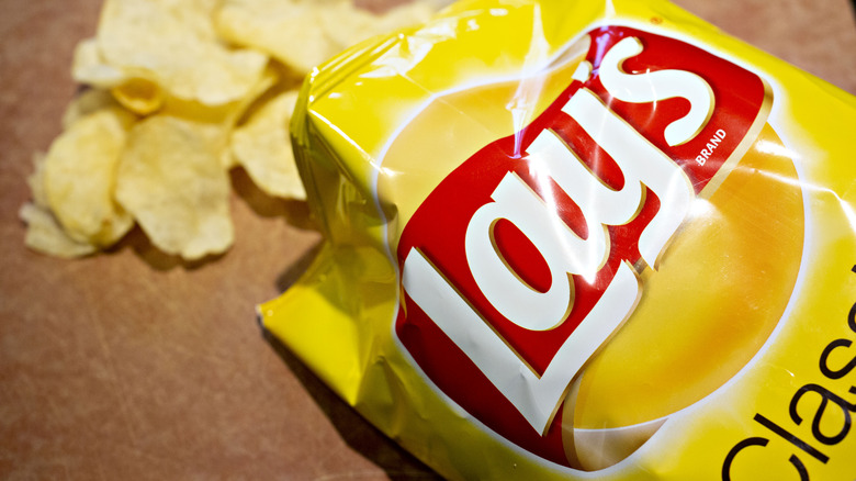 Lay's classic potato chips