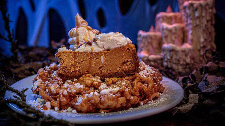 Knott's Pumpkin Cheesecake Funnel Cake