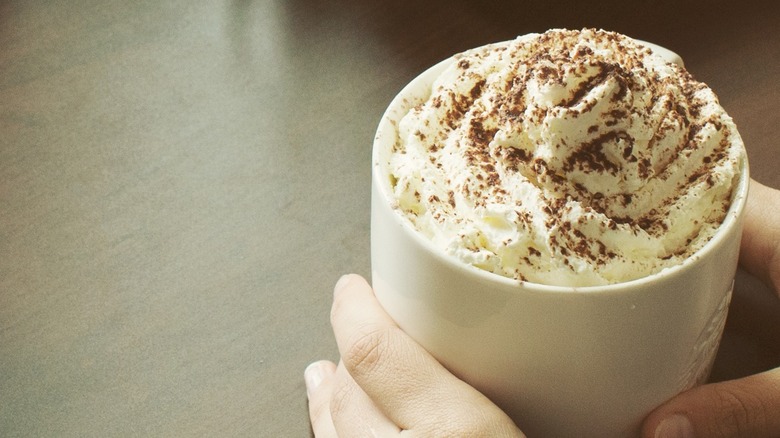 Tiramisu Latte drink