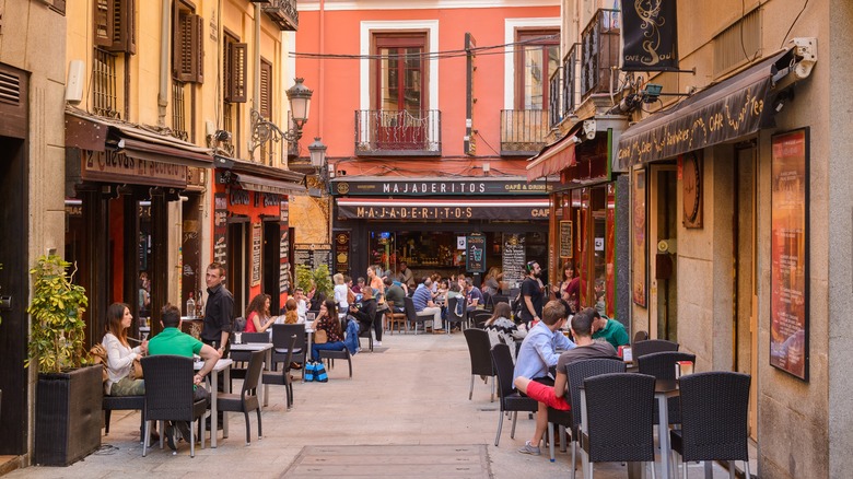 Outdoor dining on Barcelona street