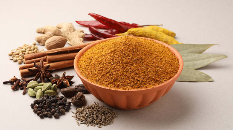 Garam masala ingredients