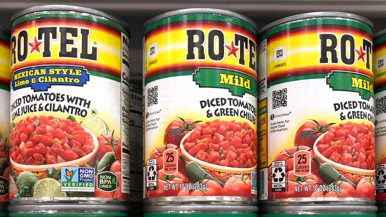Cans of Rotel tomatoes