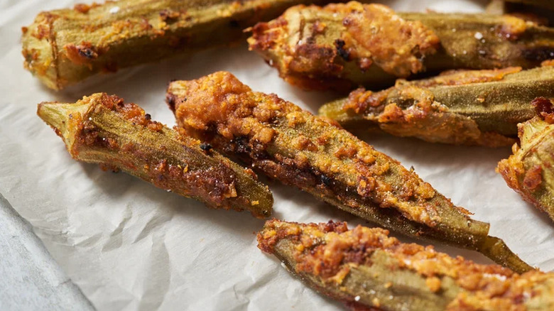 crispy roasted okra pods 