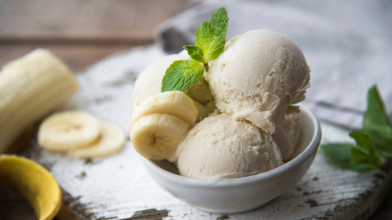 Ice cream in bowl