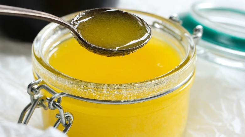 Room temperature ghee