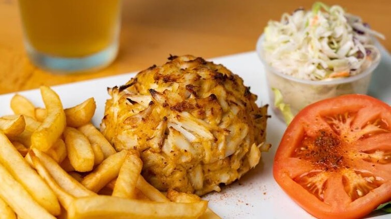 Koco's crabcake platter