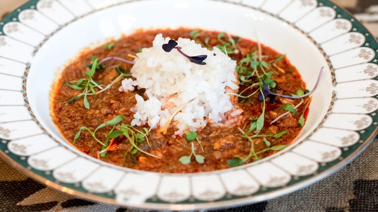 Bowl of soupou kanja with rice