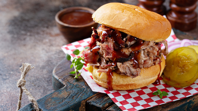 pulled pork sandwich with sauce