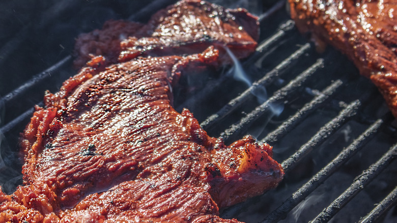 carne asada on grill