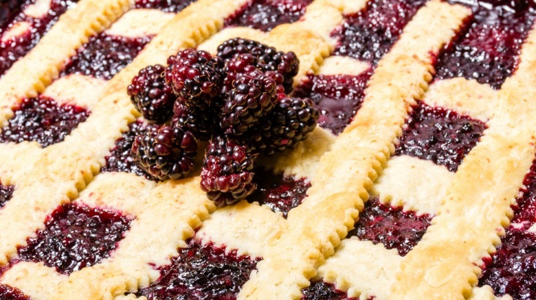 Oregon Marionberry pie