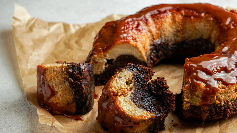 Two-layered Bundt-shaped cake