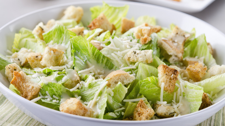 caesar salad croutons 