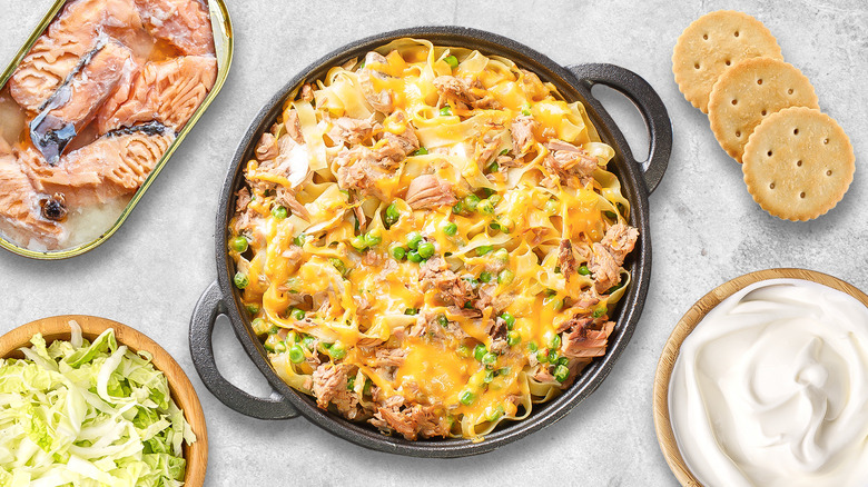 Tuna noodle casserole