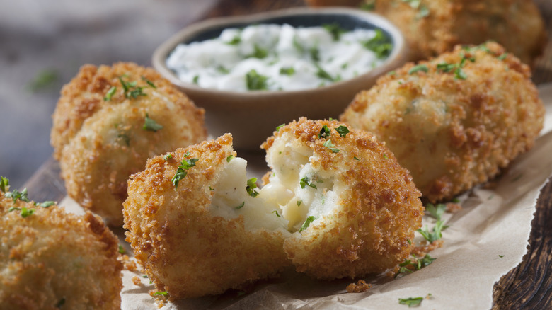 mashed potato croquettes with dip