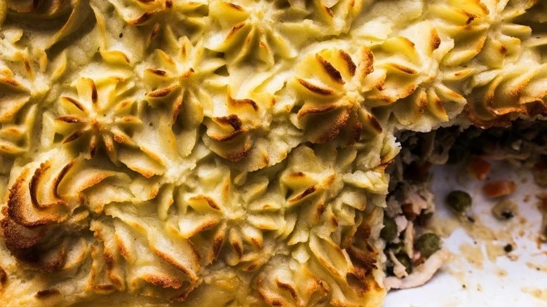 Thanksgiving turkey shepherd's pie