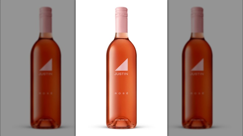 Bottle of Justin Rosé