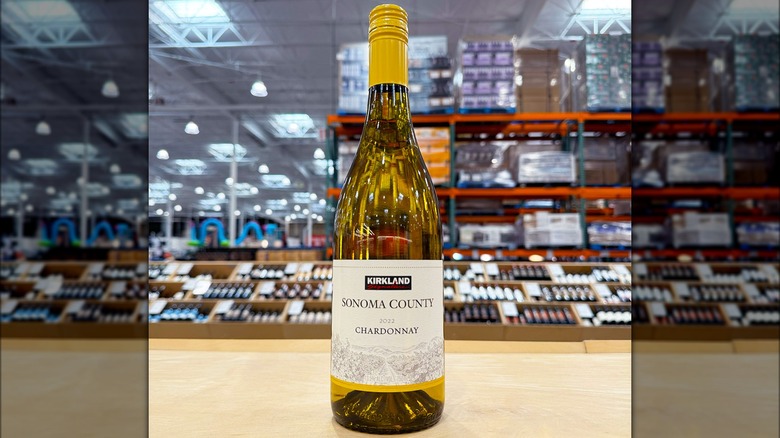 Kirkland Signature Sonoma County Chardonnay bottle