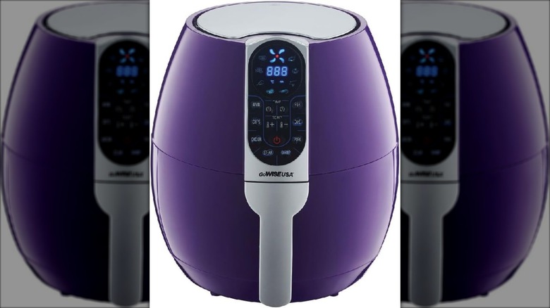 plum GoWise USA 3.7-Quart Programmable Air Fryer