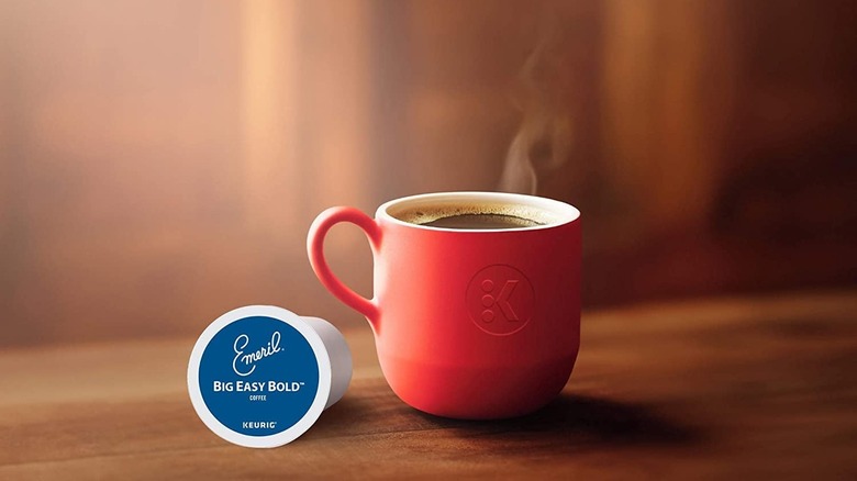 red mug black coffee Kcup