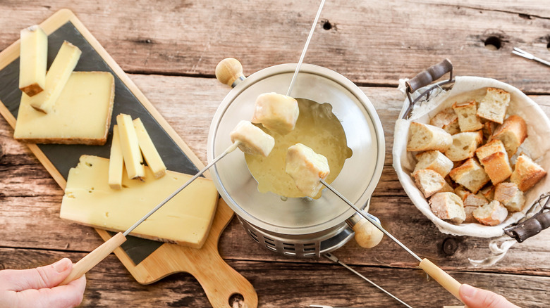 Vacherin Fribourgeois fondue with bread pieces