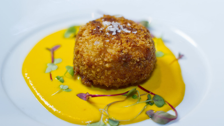 Crispy crab cake