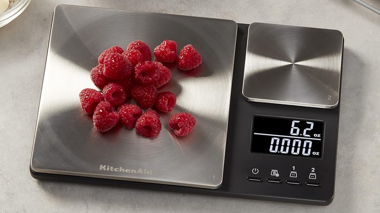 A Kitchen Aid dual platform scale