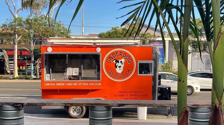 Underdog food truck