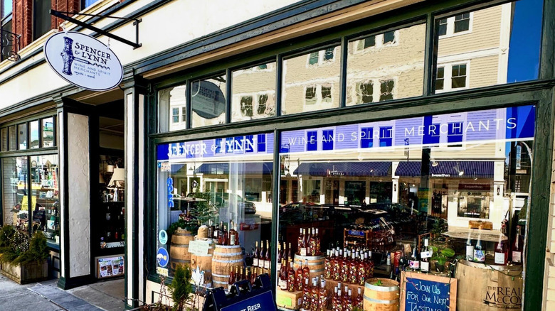 Front of Spencer & Lynn Wine & Spirits Merchants store