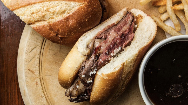 French dip sandwich