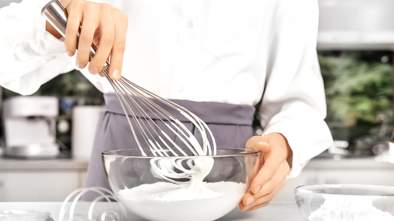 Heavy cream in bowl