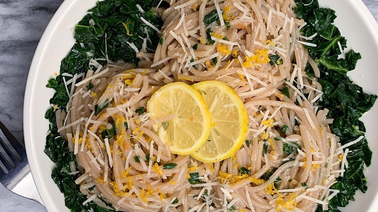 Cassava pasta dish with lemons