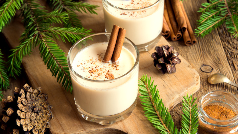 Coquito with cinnamon