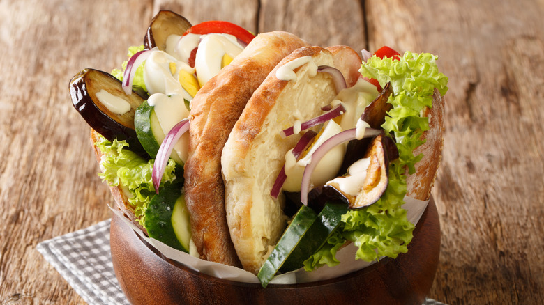 sabich in a bowl