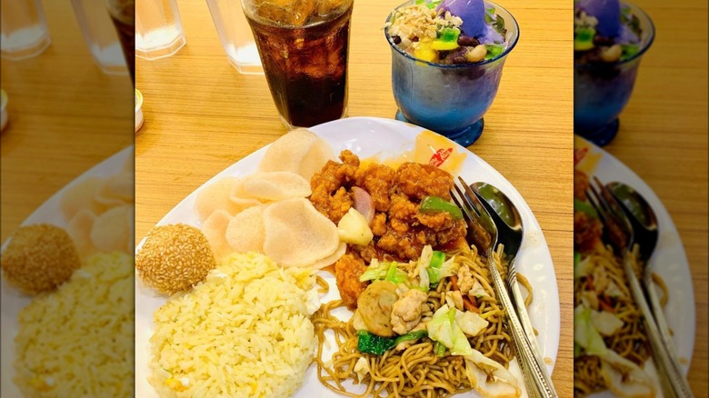 plate of chinese food from chowking