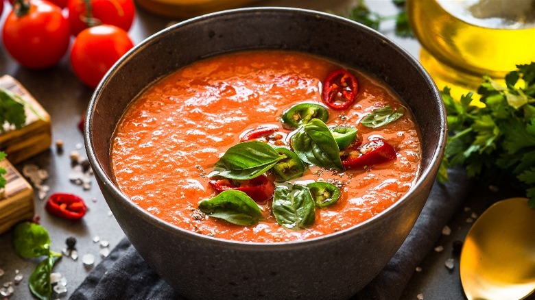 Cold tomato soup basil