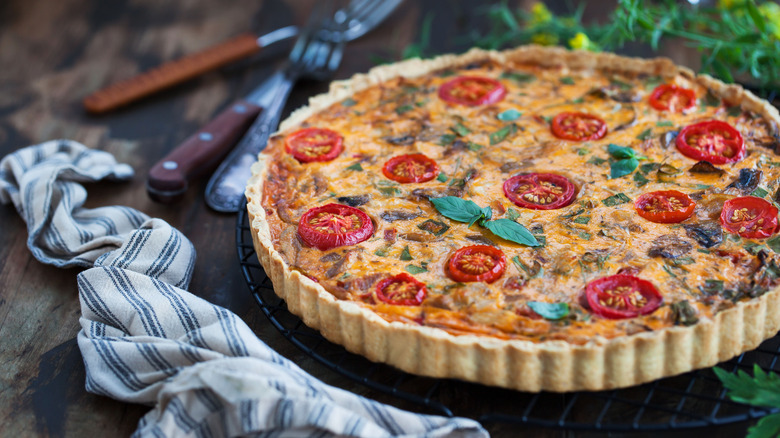 Quiche with tomatoes and basil