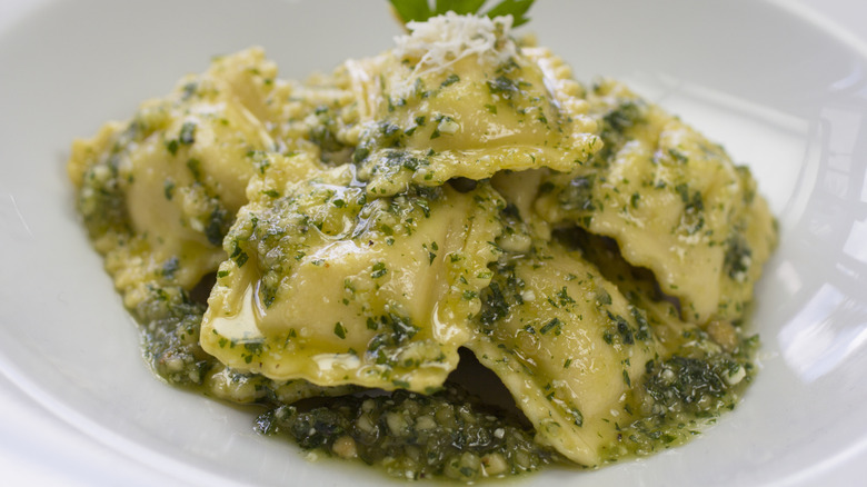 Ravioli with pesto sauce