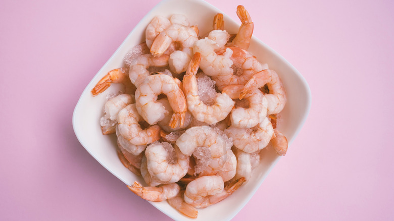 Fresh shrimp in white bowl