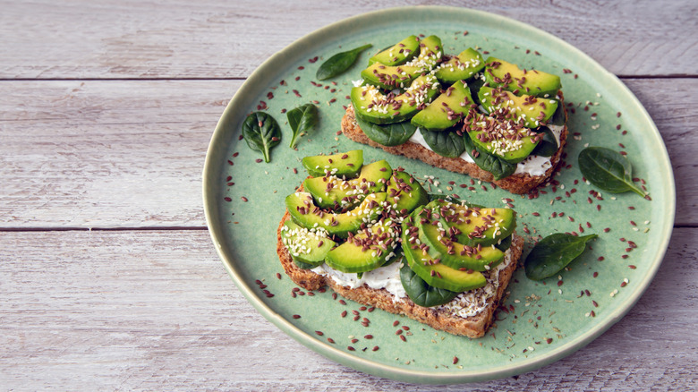 Avocado toast with flaxseed