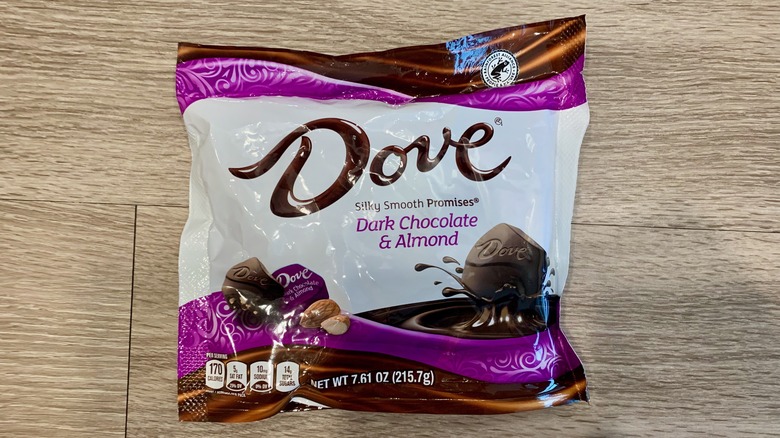 Dove Dark Chocolate Almond Promises