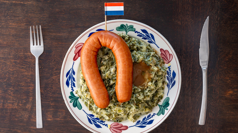 Stamppot made with kale and topped with a sausage ring