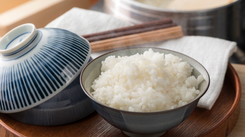 Steaming white rice