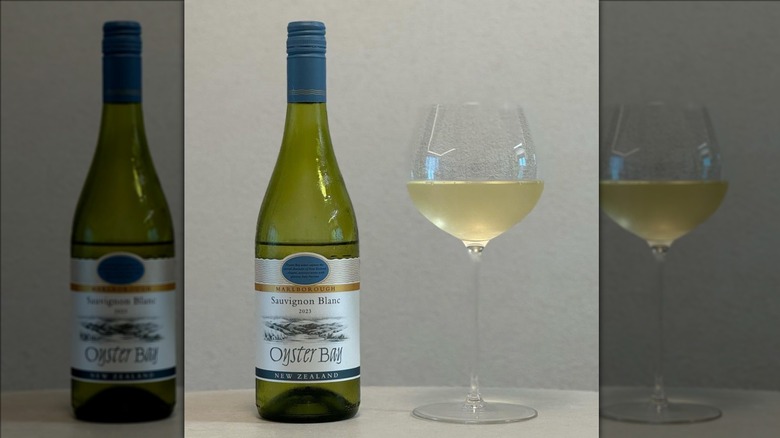 Sauvignon blanc bottle and glass