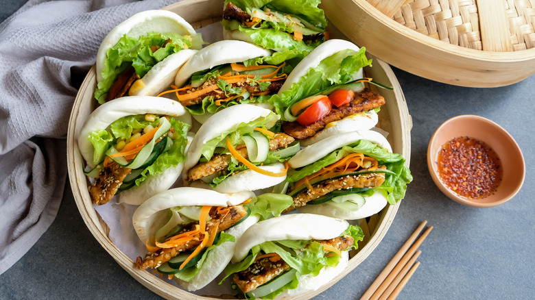 Tempeh bao buns in bamboo