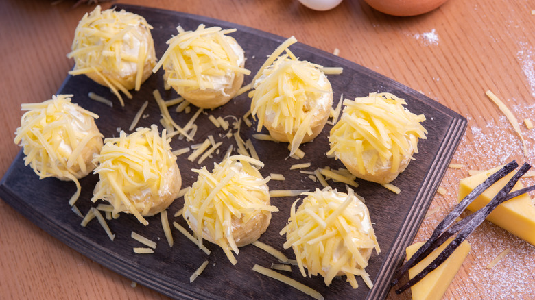 Ensaymada on a tray