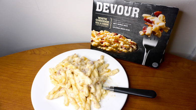 Devour mac and cheese box