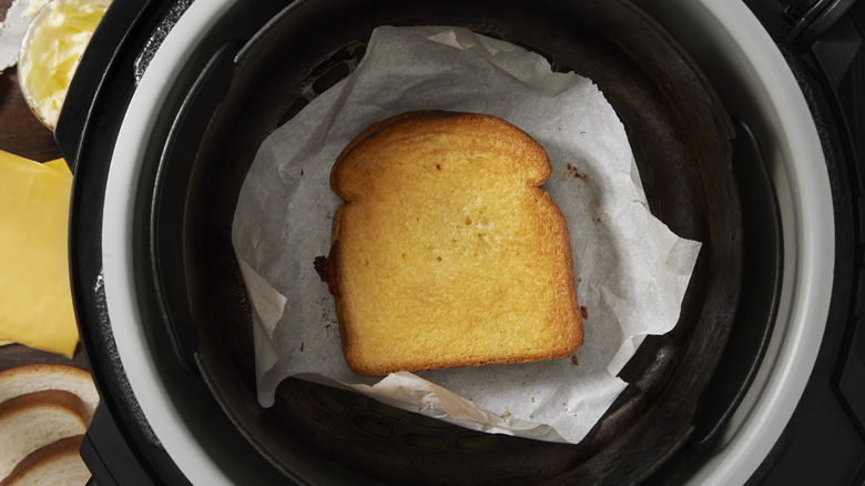 grilled cheese in an air fryer