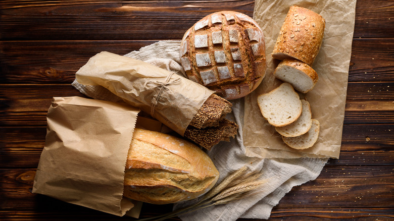 different types of bread